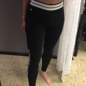 VICTORIA’S SECRET LEGGINGS